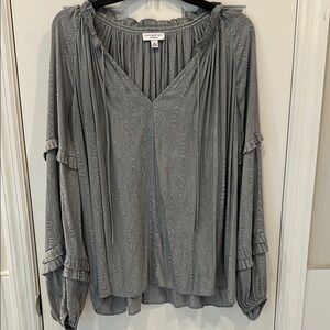 Current Air Charcoal Ruffle Sleeve Blouse
